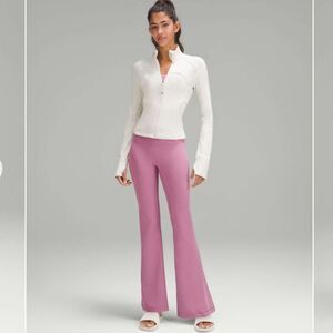 Lululemon Align Low-Rise Flared Pant 32.5" in Velvet Dust 14 NWOT